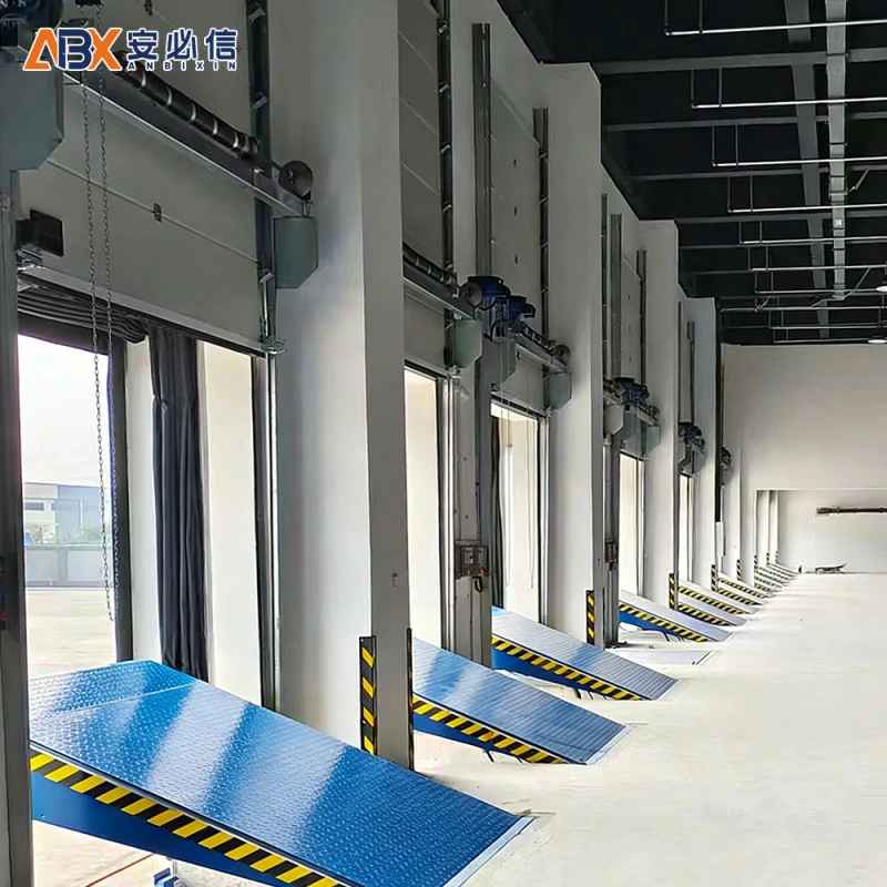 来宾铝板提升门
